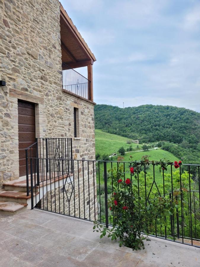 Luciae Domus Hotel Roccascalegna Bagian luar foto
