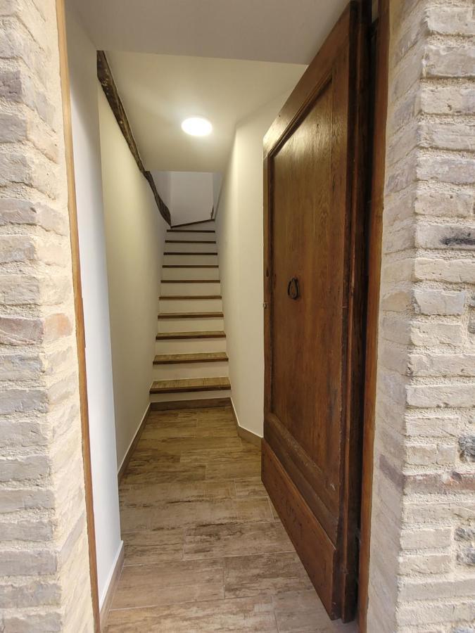 Luciae Domus Hotel Roccascalegna Bagian luar foto