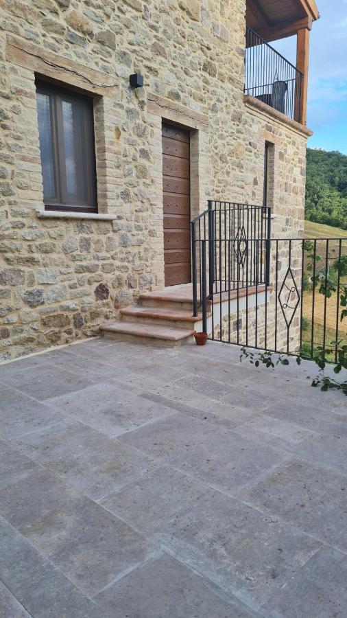 Luciae Domus Hotel Roccascalegna Bagian luar foto
